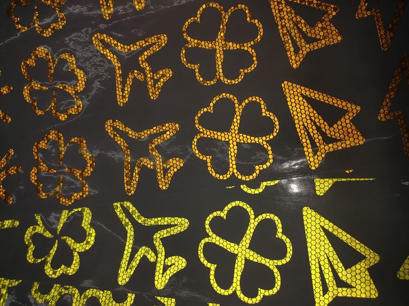 reflective transfer die cut sticker