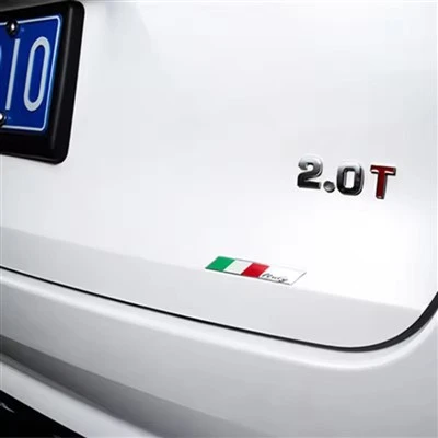 Metal Italy Flag Emblem Badge
